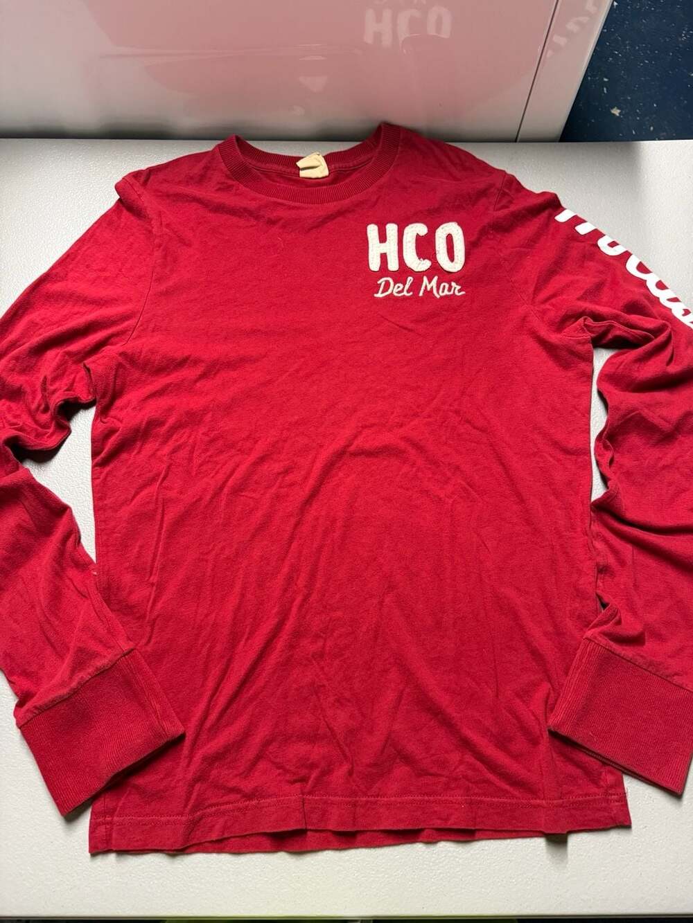 Hollister Co. HCO Del Mar Red Long Sleeve T-Shirt Size Small